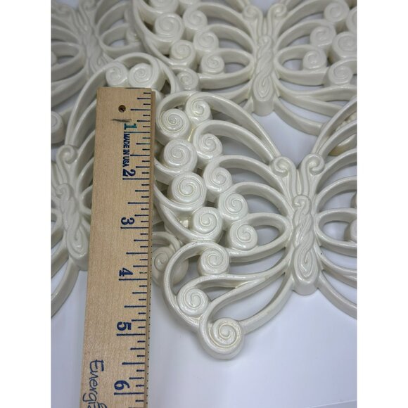 Set of 4 Vintage HOMCO Butterfly Wall Plaques White Swirl Plastic MCM Decor 5.5" - Picture 5 of 7